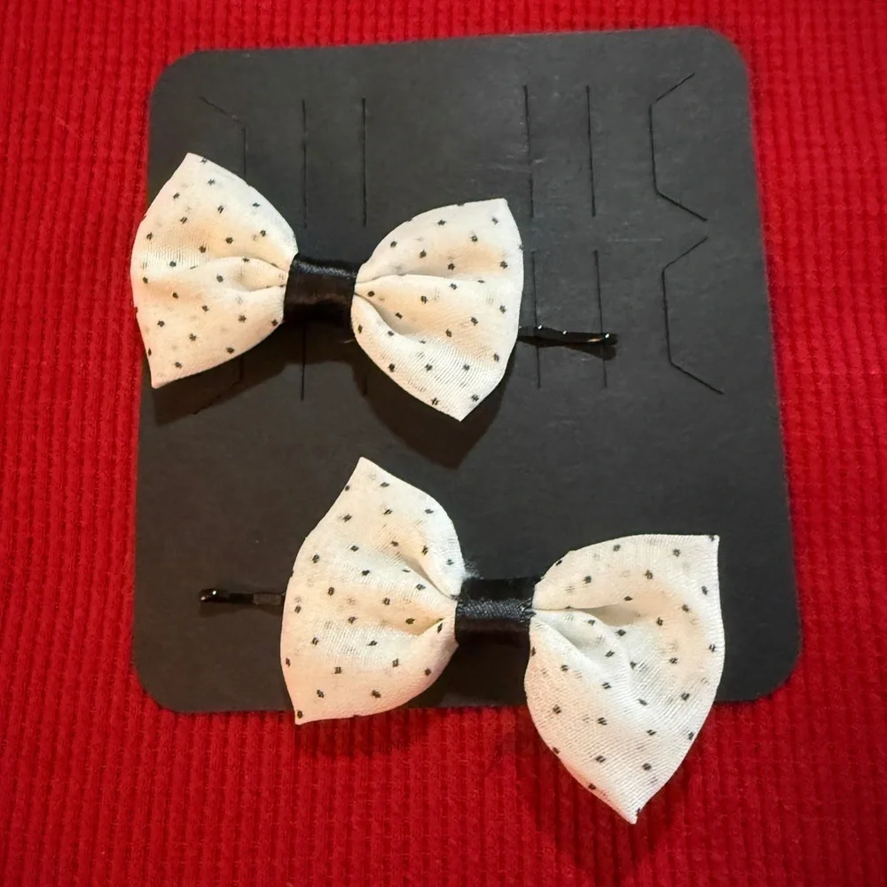Polka Dot Bow Hair Pin